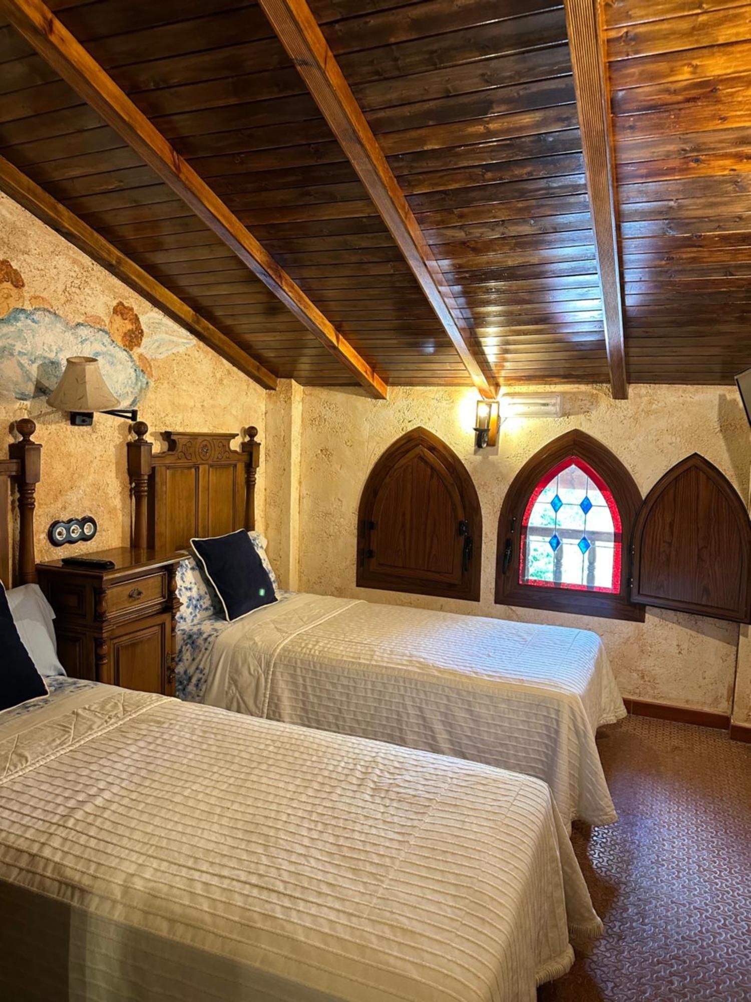 Casa Rural Ermita Santa Maria De La Sierra Villa Arroyo Frio Dış mekan fotoğraf